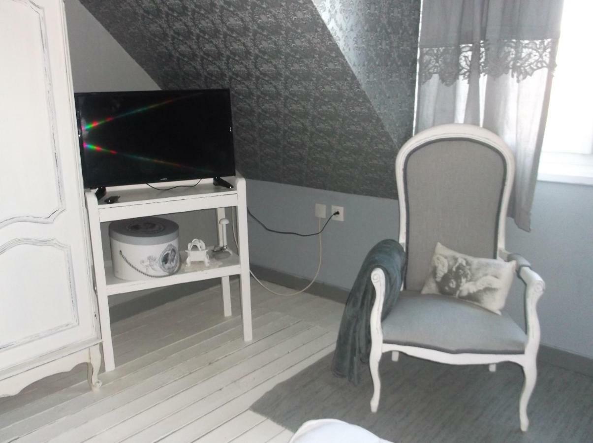 Chez Martine Bed & Breakfast Servon  Exterior foto